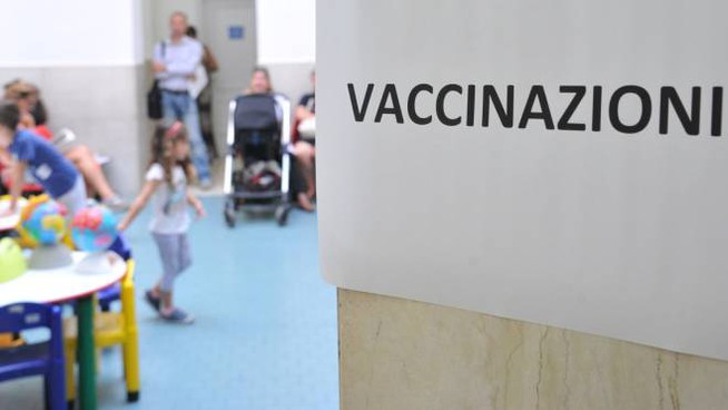 Firmata l’ordinanza che sospende i bimbi non vaccinati dai nidi e dalle materne di Cesenatico foto 